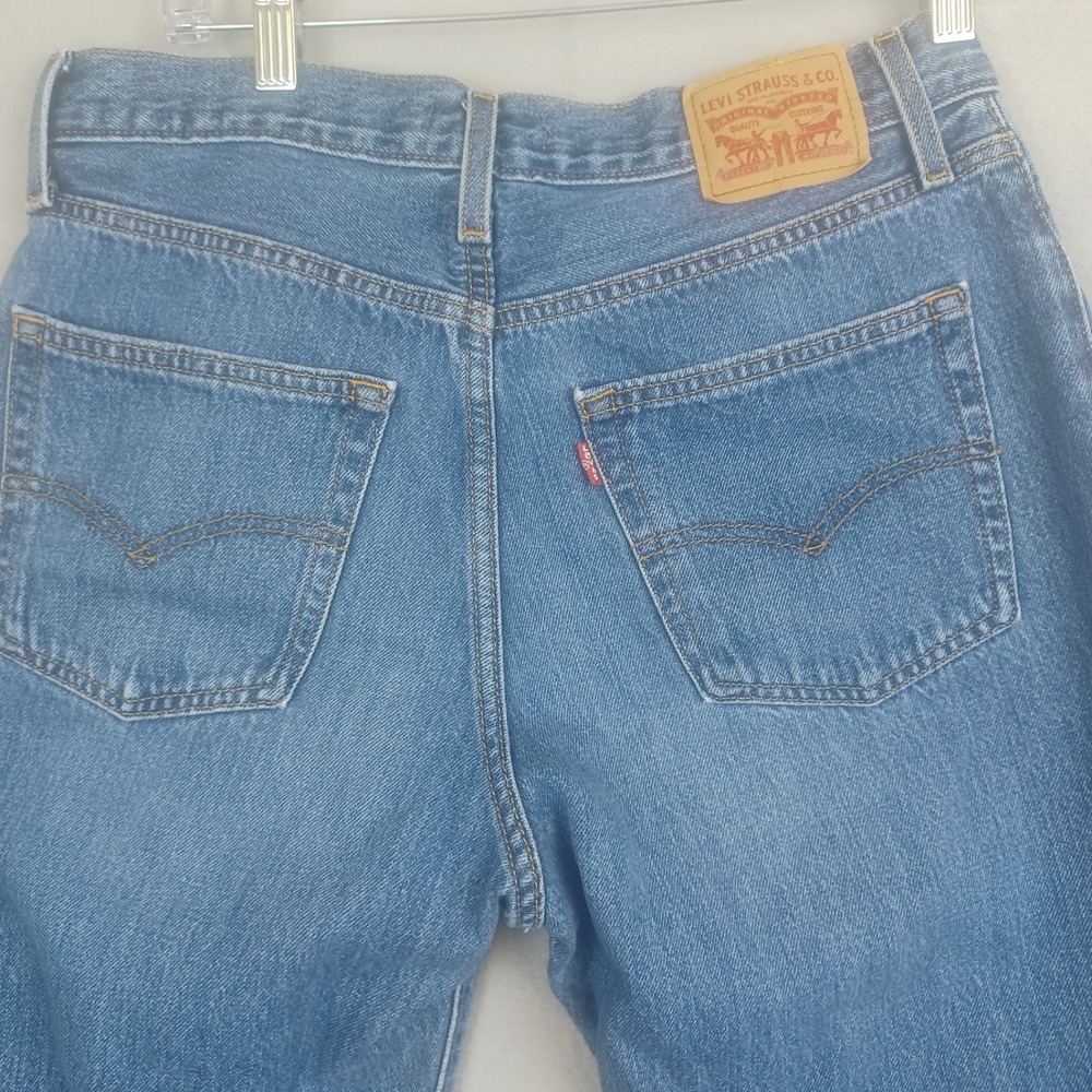 Levi's Women's Mid-Rise 94 Baggy Straight Leg Retro Jeans Size  (fits 31x28)